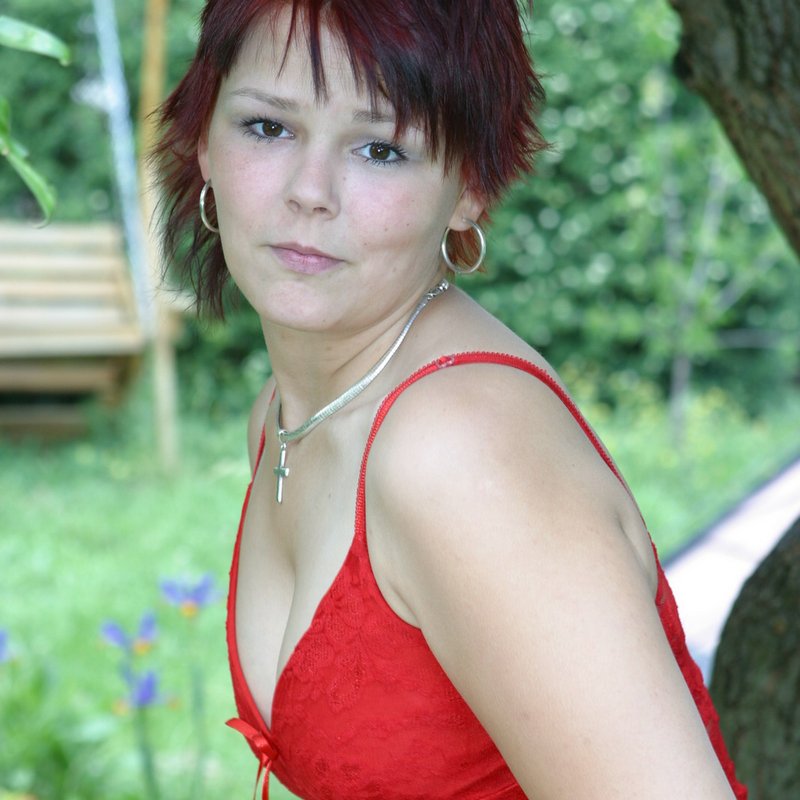 escort girl Ouida de Marcilly-sur-Vienne