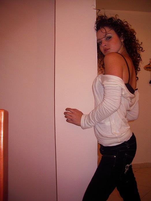 escort girl Ambre de Saint-Pierre-de-Fursac