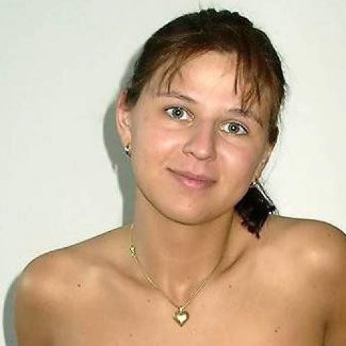 escort girl Suzanne de Mouchan