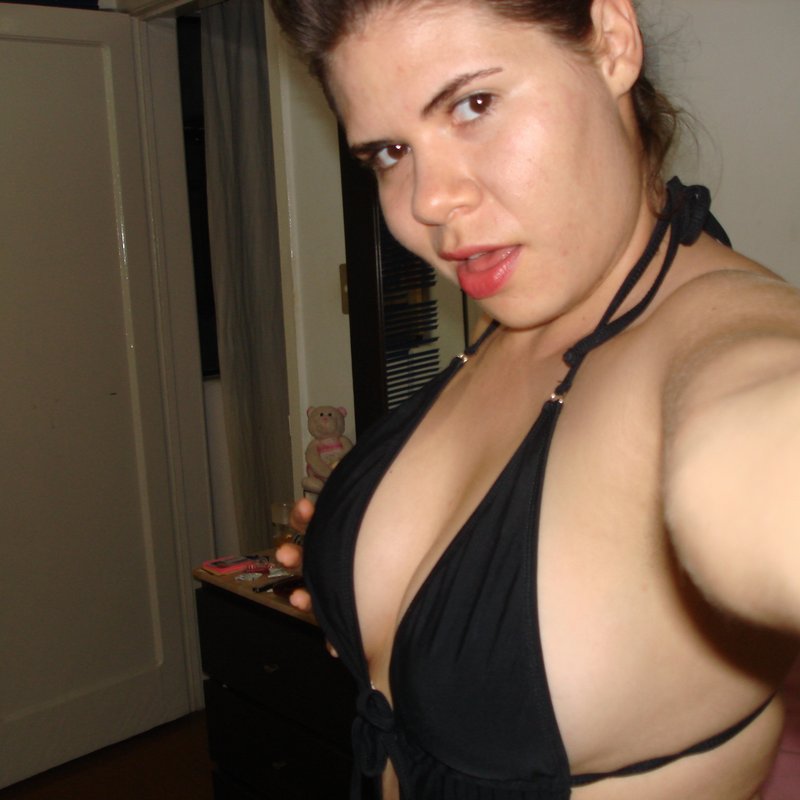 escort girl Tatienne de Huttenheim