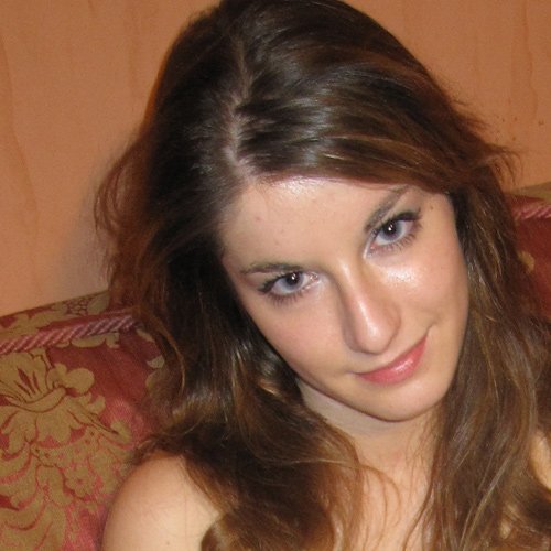 escort girl Julienne de Doncières